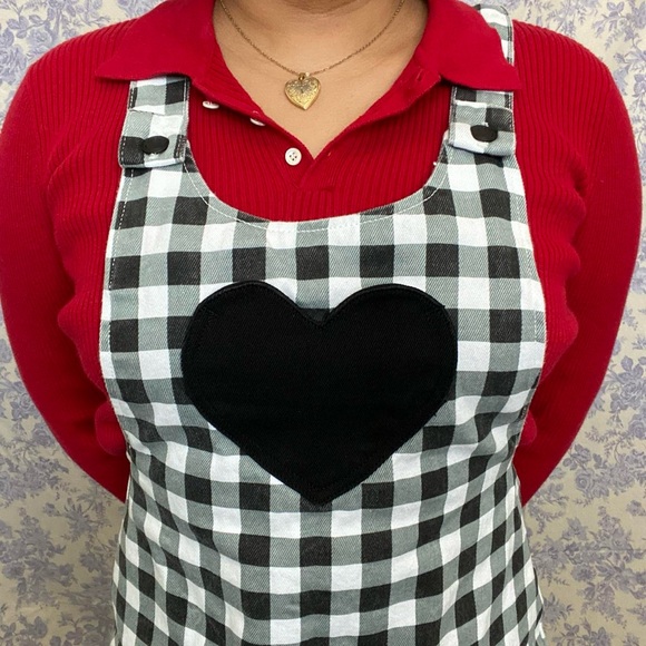 🖤LAZY OAF Gingham Heart Overall Dress🖤 - Picture 3 of 7